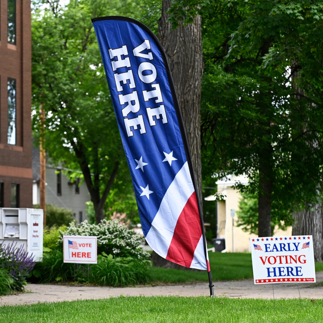 North Dakotans Approve Age Limit for Members of Congress Business