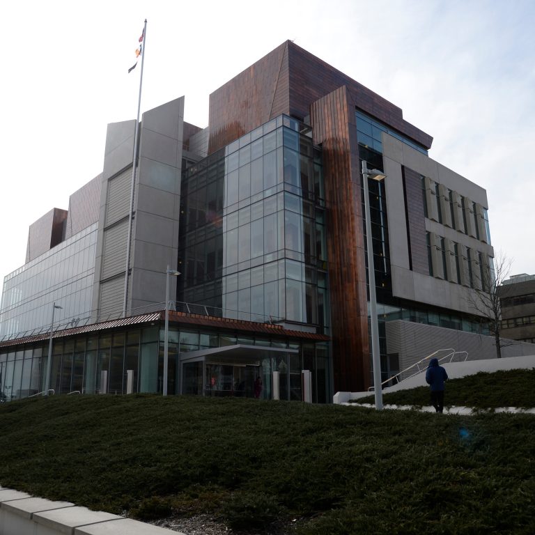 Staten Island Becomes the Place to Challenge Mamdani’s Policies in Court